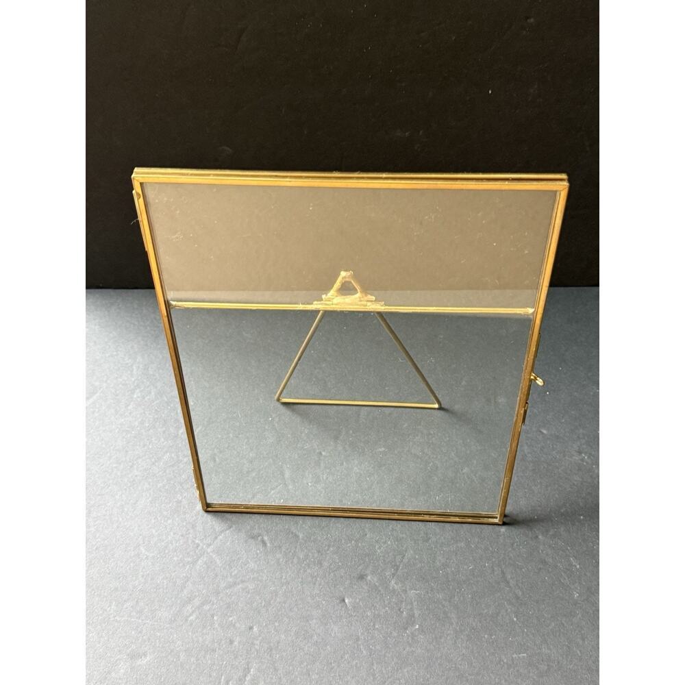 Vintage MCM Brass & Glass Table Easel Picture Frame Fold Close Pin Latch